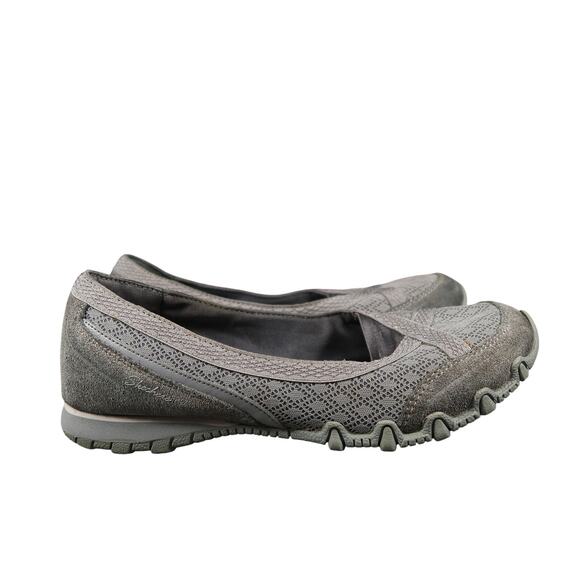 Skechers Shoes Womens 6 Slip On Relaxed Fit Biker Skim Sneaker Loafer Comfort - Picture 1 of 11